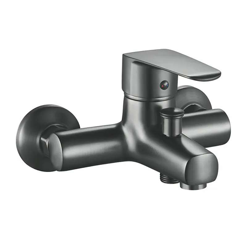 Смеситель для ванны темно-серого цвета